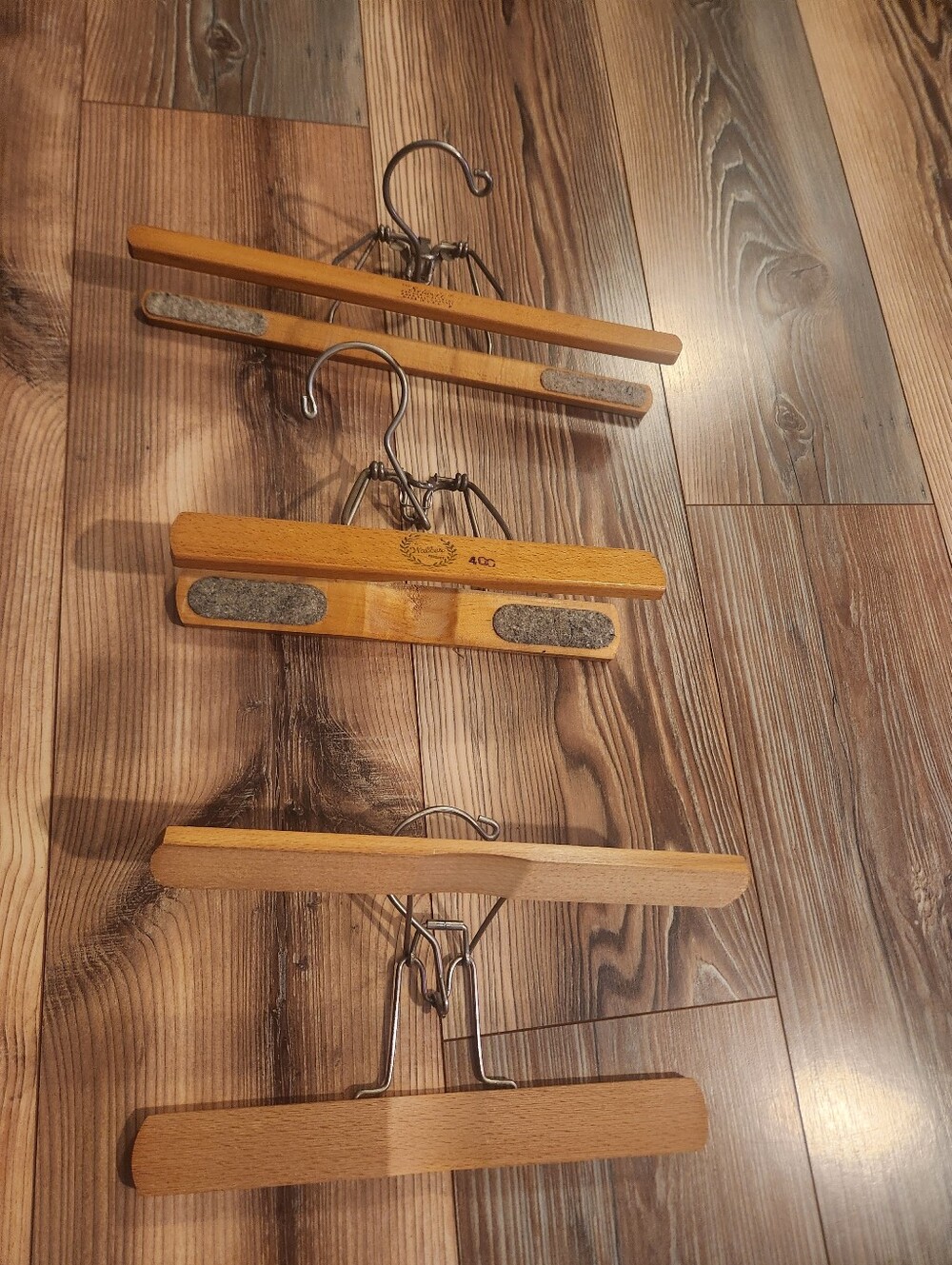Set Of 3 Vintage Wooden Clamp Hangers - Natural Brown (Set of 3)